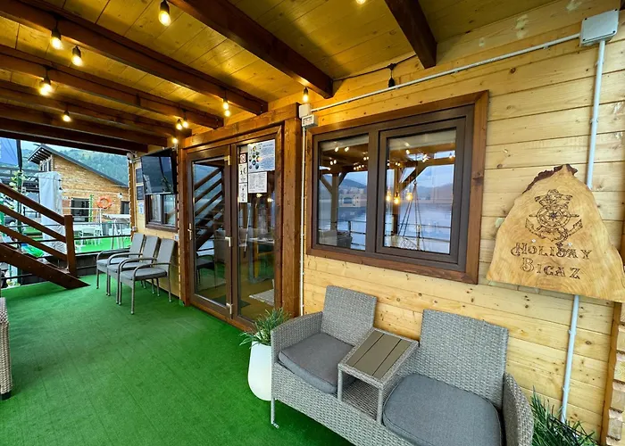 Casa pe lac Holiday Bicaz